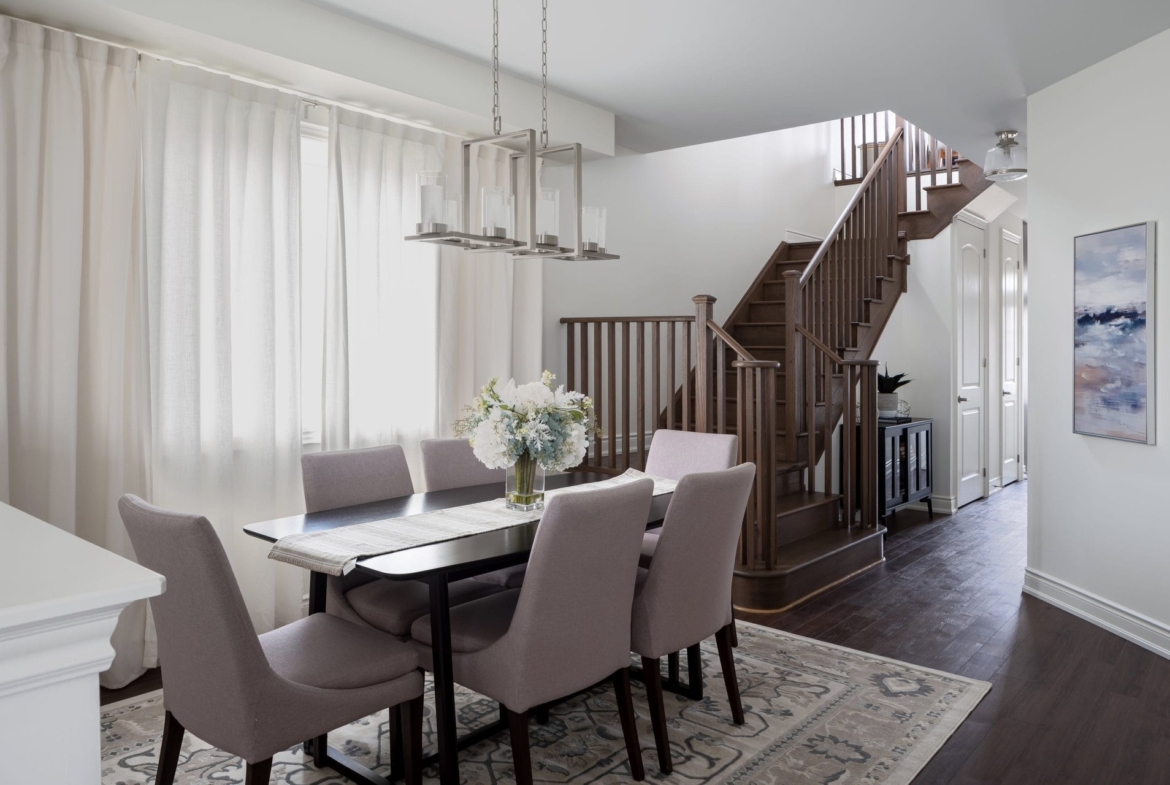 Sophisticated formal and informal dining space at Empire Calderwood